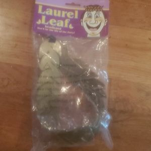 Leaf headband